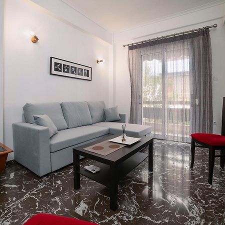 Local Urban Living 2Bd Apartment In Athens Ngoại thất bức ảnh