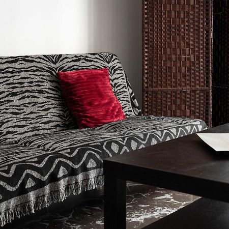 Local Urban Living 2Bd Apartment In Athens Ngoại thất bức ảnh
