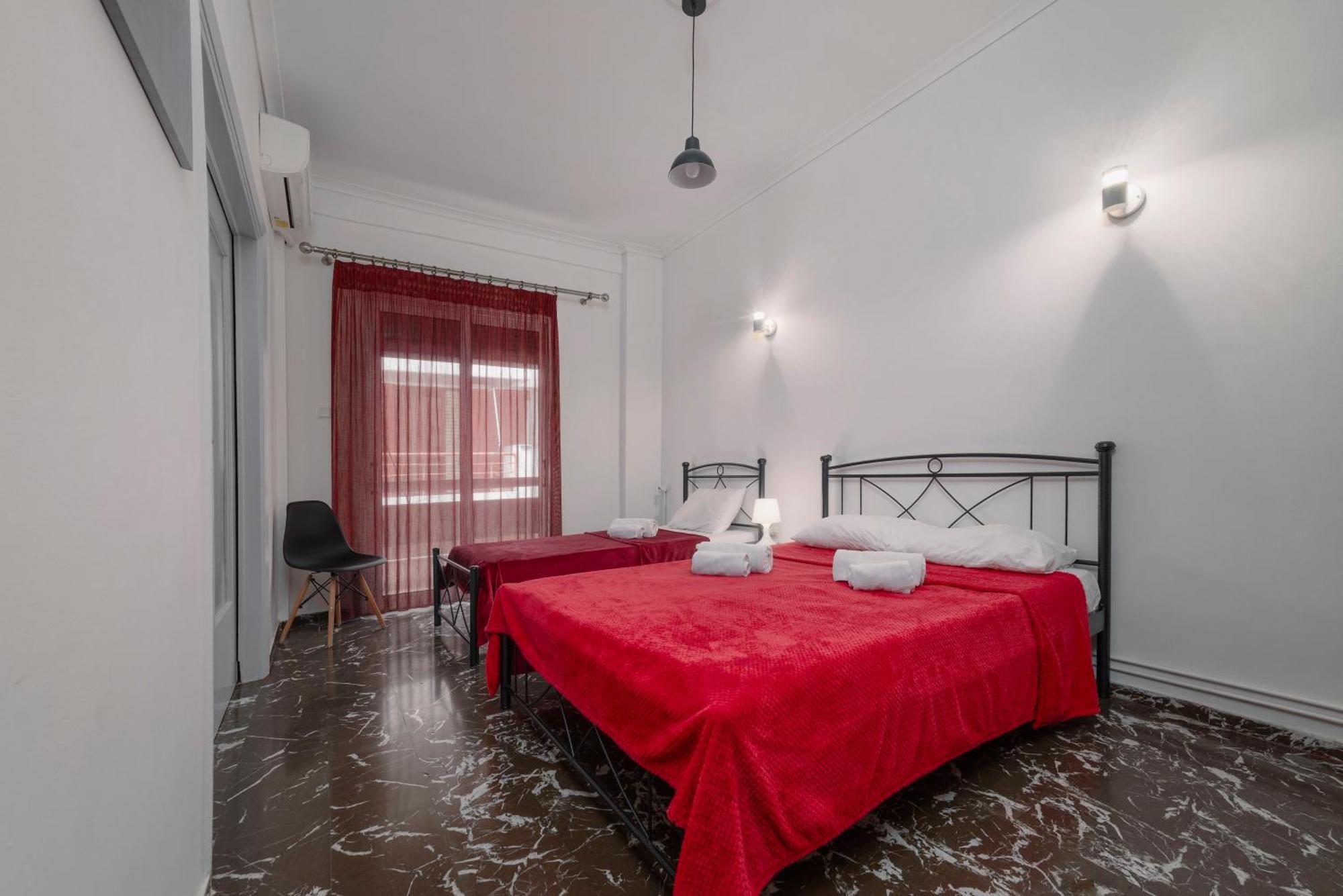 Local Urban Living 2Bd Apartment In Athens Ngoại thất bức ảnh