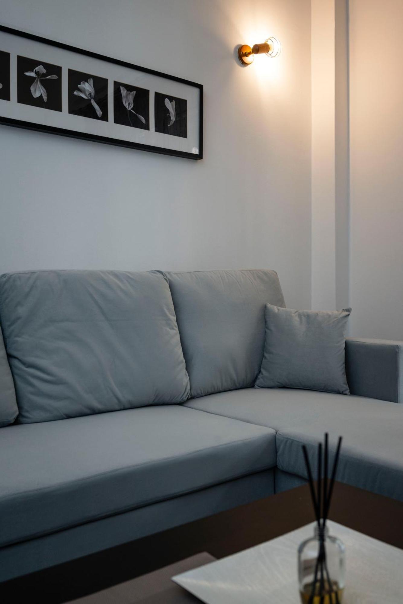 Local Urban Living 2Bd Apartment In Athens Ngoại thất bức ảnh