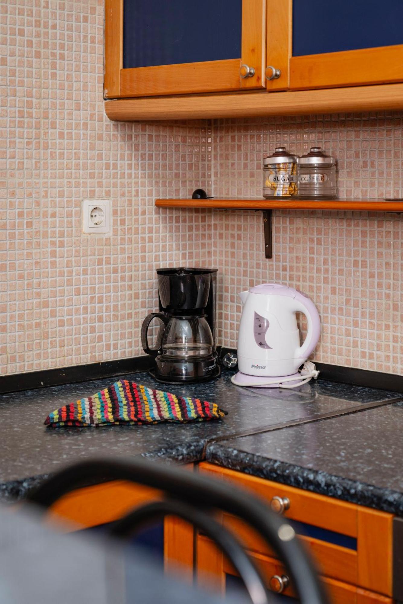 Local Urban Living 2Bd Apartment In Athens Ngoại thất bức ảnh