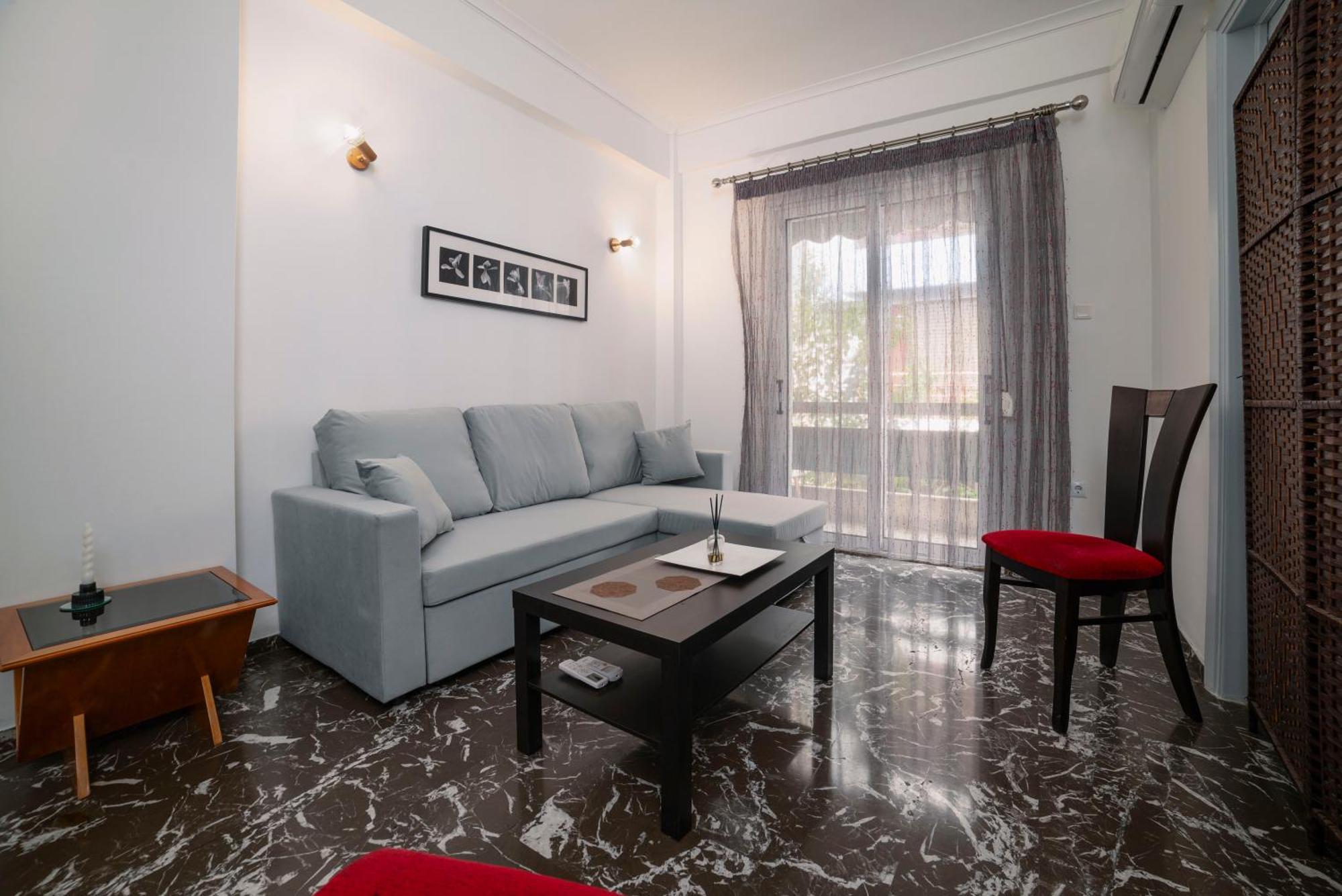 Local Urban Living 2Bd Apartment In Athens Ngoại thất bức ảnh