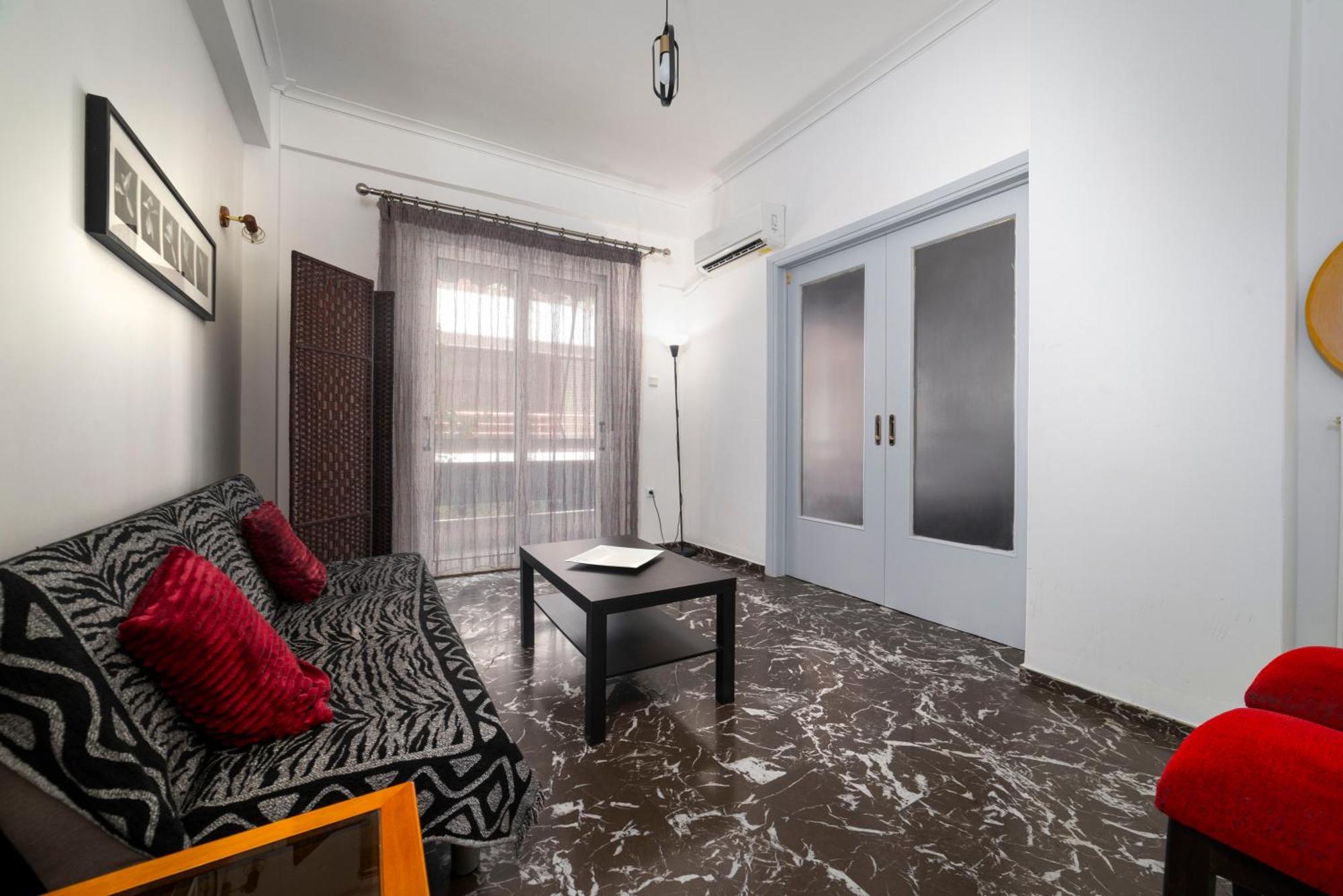 Local Urban Living 2Bd Apartment In Athens Ngoại thất bức ảnh